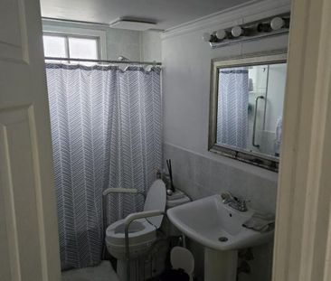 4 1/2 à louer - Photo 1