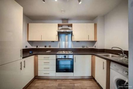 Alfred Knight Way, Birmingham, B15 - Photo 3