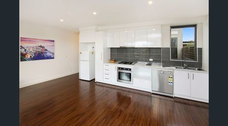 4/167 Darebin Road, Thornbury VIC 3071 - Photo 4