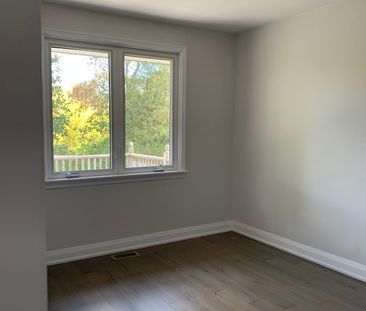 For Lease - 54 Graylee Avenue Unit# Main, Toronto, Ontario - Photo 1