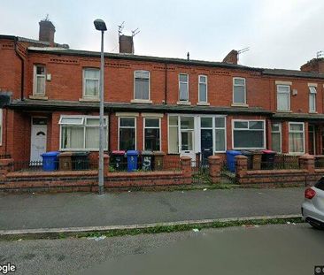 3 Bed Terraced House, New Cross Street, M5 - Photo 1