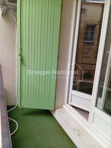 Appartement avec balcon en plein coeur de ville, - Photo 3