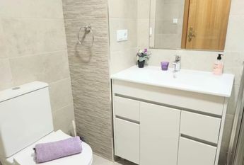 Carrer Isaac Peral, Burjassot, Valencian Community 46100