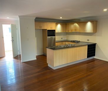 2/63 Cains Place, Waterloo NSW 2017 - Townhouse For Rent | Domain - Photo 4