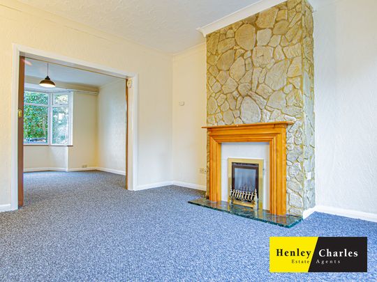 3 Bedroom Semi-Detached House For Rent - Photo 1