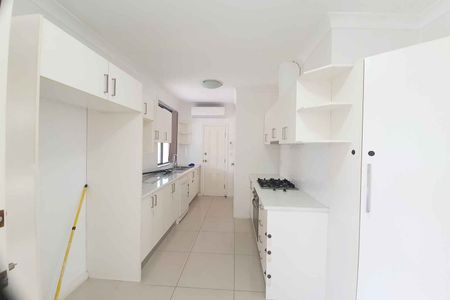 Neat & Tidy Granny Flat in a Convenient Location - Photo 2