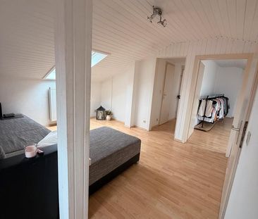 Dachgeschosswohnung zu vermieten - Foto 1
