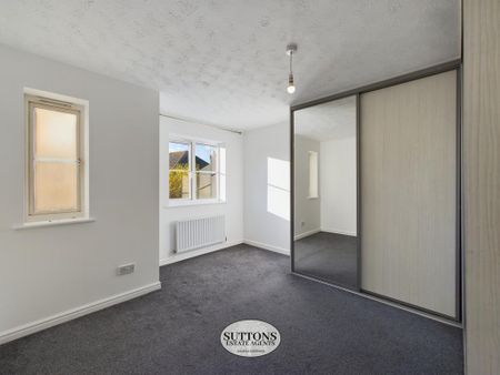 3 bedroom detached house to rent - Photo 3