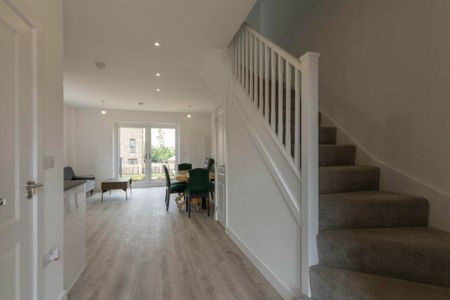 2 Bed End Terrace, Eden Avenue, B12 - Photo 2