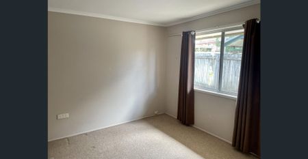 Neat Home - Prime Location - Photo 5