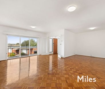4/1 Mervyn Crescent, Ivanhoe - Photo 2