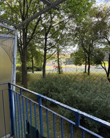 Os. Kosmonautów, 2 pokoje, balkon, piwnica 47.5 m² - Photo 4