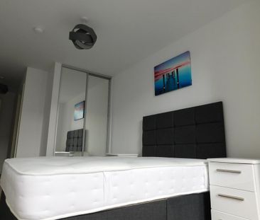 2 bedroom apartment to rent - Photo 2