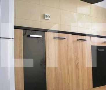 2 camere, 48 mp! Imobil 2014, cu loc de parcare in zona Alverna - Photo 2