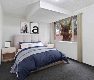 Spacious ground floor apartment - Photo 3