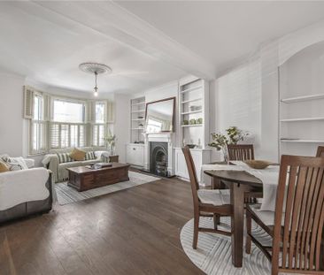 4 bedroom end of terrace house to rent - Photo 2