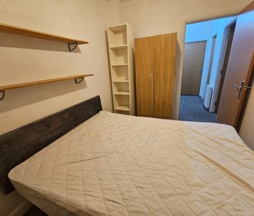 Room in a Shared House, Bankwell Street, M15 - Photo 6