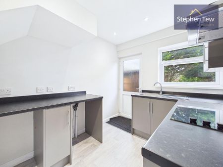 3 bedroom terraced house to rent - Photo 5