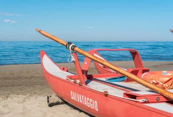 Villa in Affitto a Forte dei Marmi – Zona: Caranna