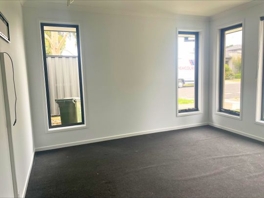 Modern Living at 2 Glisson Street, Wollert VIC 3750 - Photo 1