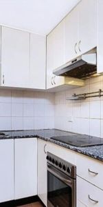 STUNNING, SPACIOUS TWO BEDROOM UNIT - Photo 3
