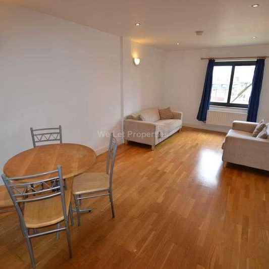 Lake House, Castlefield, M15 - Photo 1