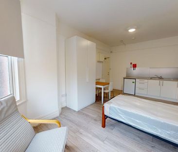1 bedroom flat to rent - Photo 3