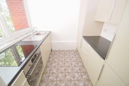 2 bedroom apartment to rent - Photo 3
