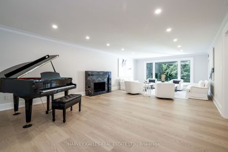 For Lease - 34 Fifeshire Road, Toronto, Ontario - Photo 2