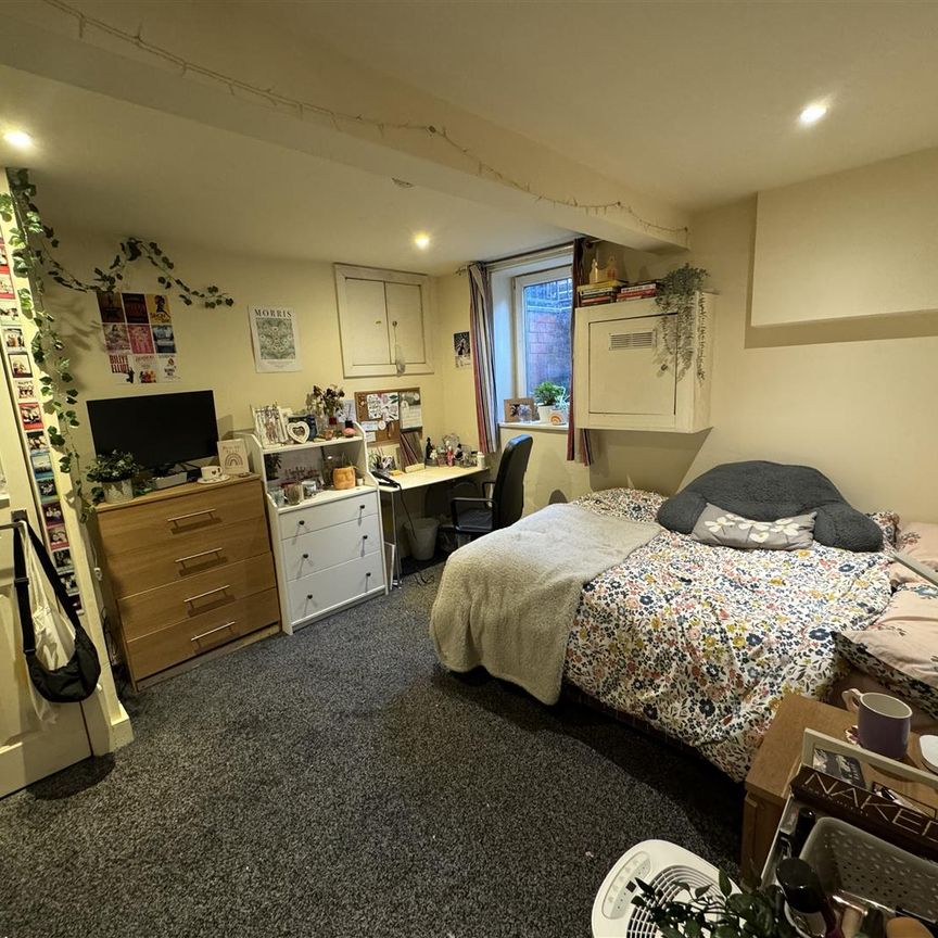 Granby Grove, Headingley, LS6 3BE, Leeds - Photo 1