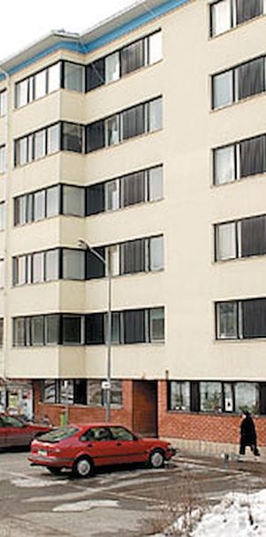 Kullstigen 24, Skogås - Foto 1