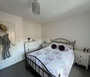 2 BED Semi-detached house To rent - Photo 5