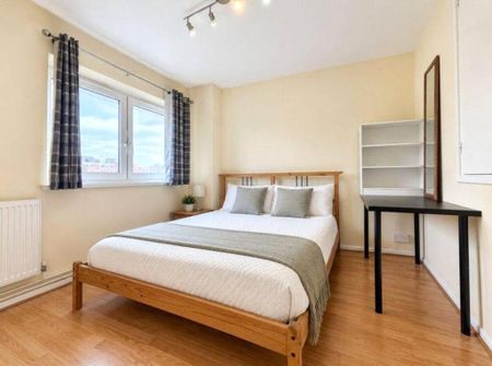 3 bedroom apartment to rent - Photo 2