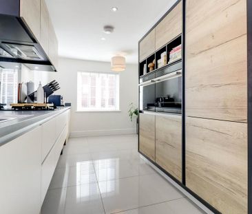 3 bedroom detached house to rent - Photo 3