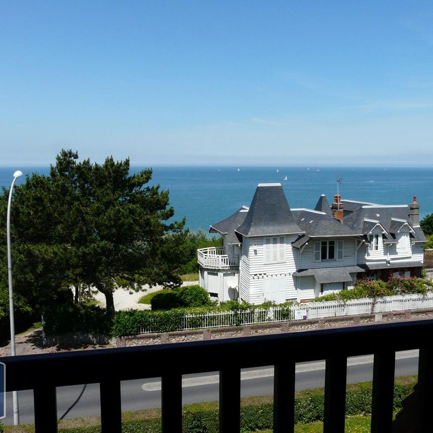 Location Appartement 2 pièces 63m² BENERVILLE SUR MER 14910 - Photo 1
