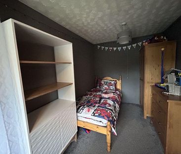 2 bedroom semi-detached house to rent - Photo 2