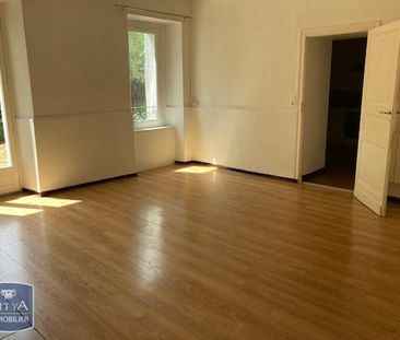 Location Appartement 2 pièces 63m² PERIGUEUX 24000 - Photo 4
