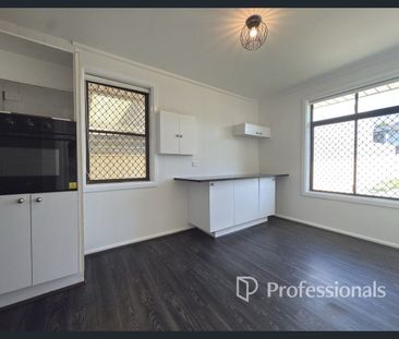 Neat and tidy Family Home!!! - Photo 6
