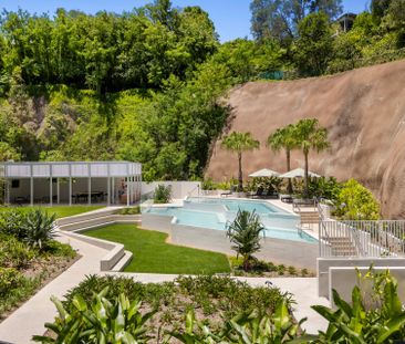 Welcome Home! - Photo 2