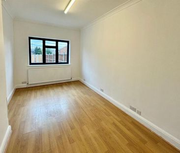 6 bedroom semi-detached house to rent - Photo 6