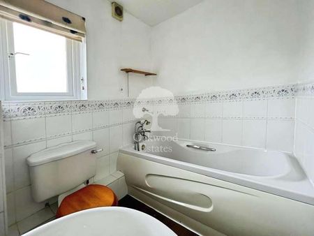 Booker Place, High Wycombe, HP12 - Photo 5