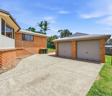 43 Merinda Drive, Port Macquarie NSW 2444 - House For Rent | Domain - Photo 4