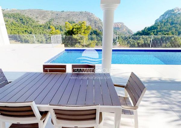 Villa · Long term Rental Alicante (Costa Blanca) · Moraira