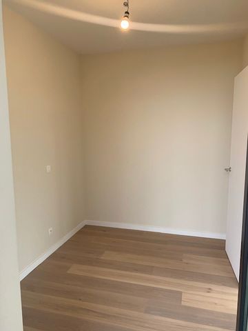 Recent appartement met twee slaapkamers - Photo 4