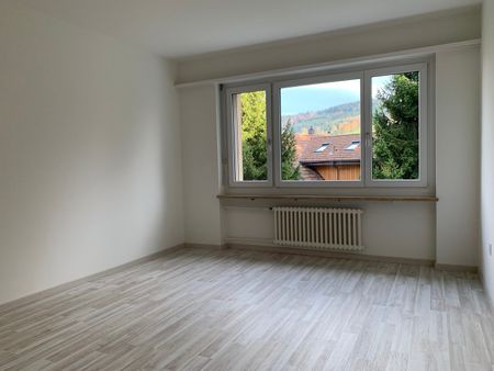 "helle 3-Zimmer-Wohnung mit zwei Balkonen und eigener Waschmaschine" - Photo 4