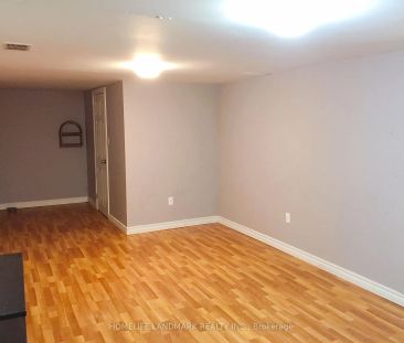 Detached Home For Lease | N9239542 - Photo 2