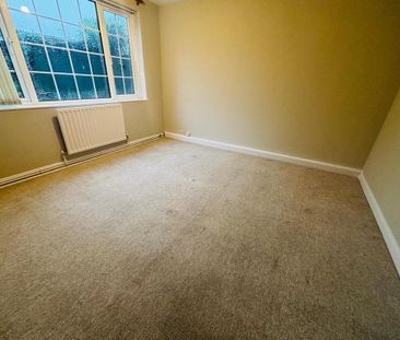 2 bedroom maisonette to rent - Photo 1