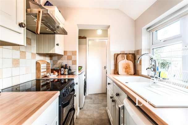 2 bedroom house to rent Bedford Street, Hitchin, Hertfordshire, SG5 - Photo 1