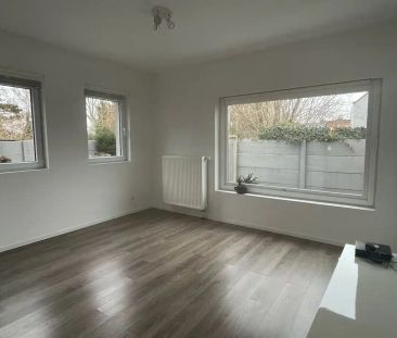 Gezellige woning met tuin EN garage - Foto 1