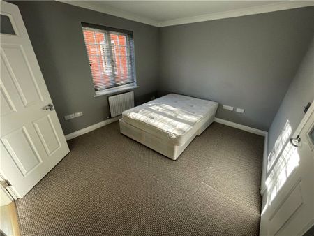 Brooklyn Road, Woking, Surrey, GU22 7SW - Photo 3